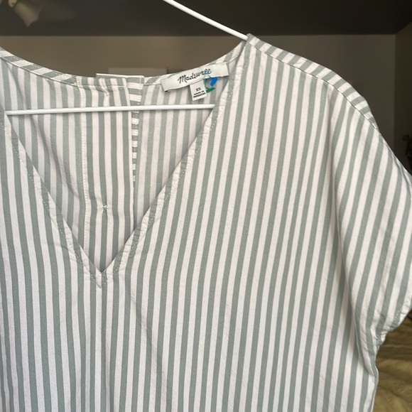 Madewell Button-Back Easy Dress in Stripe - Picture 5 of 6